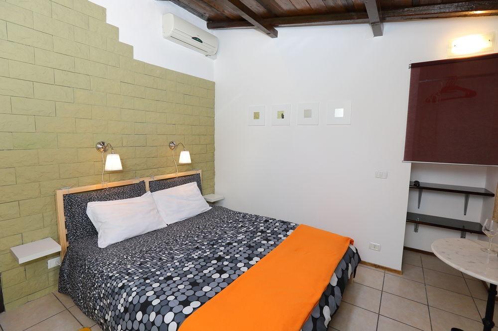 La Petrara Casa de camp Syracuse